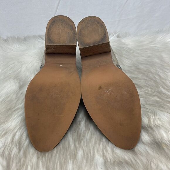 Jeffrey Campbell Laszlo Grey Suede Stack Heel Booties Sz 6 - Picture 7 of 7